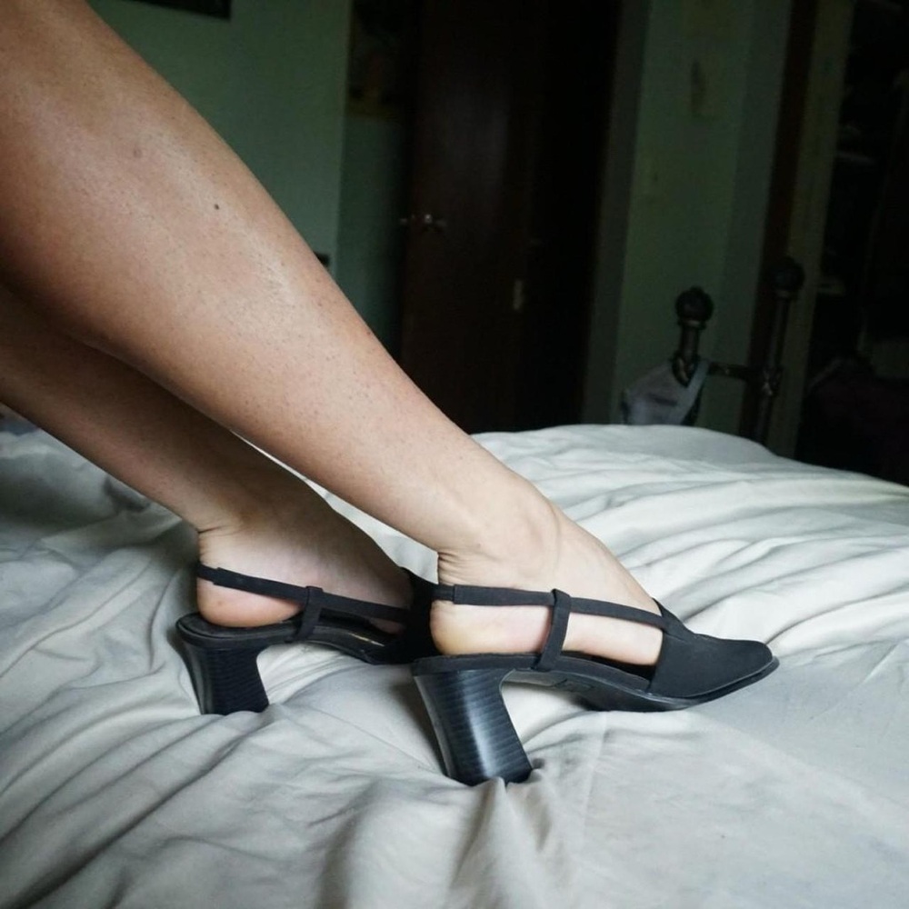 Black slingback heels 90s
